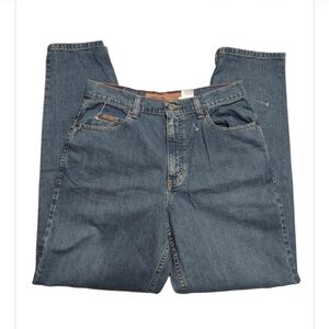 Eddie Bauer Women's Classic Fit Straight Leg Stretch Jeans